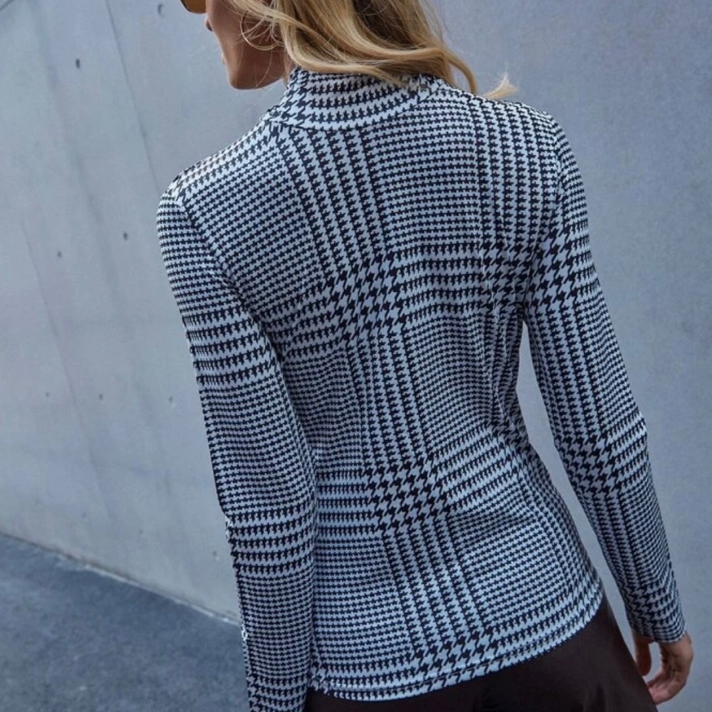 NEW Striped Black White Herringbone Mock Neck Top - Picture 2 of 13